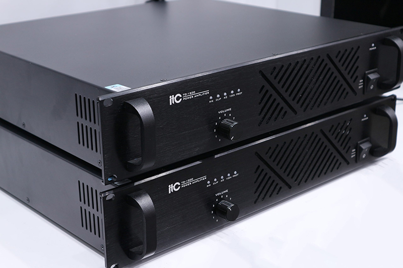 thiết kế của Amply ITC TD-1500