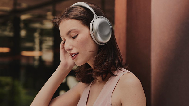 Tai nghe KEF Mu7 chống ồn