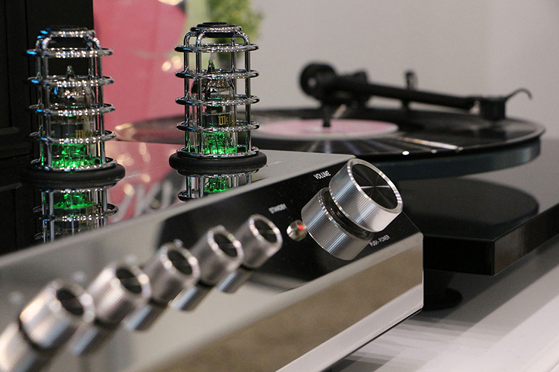chất âm của Amply McIntosh MA352