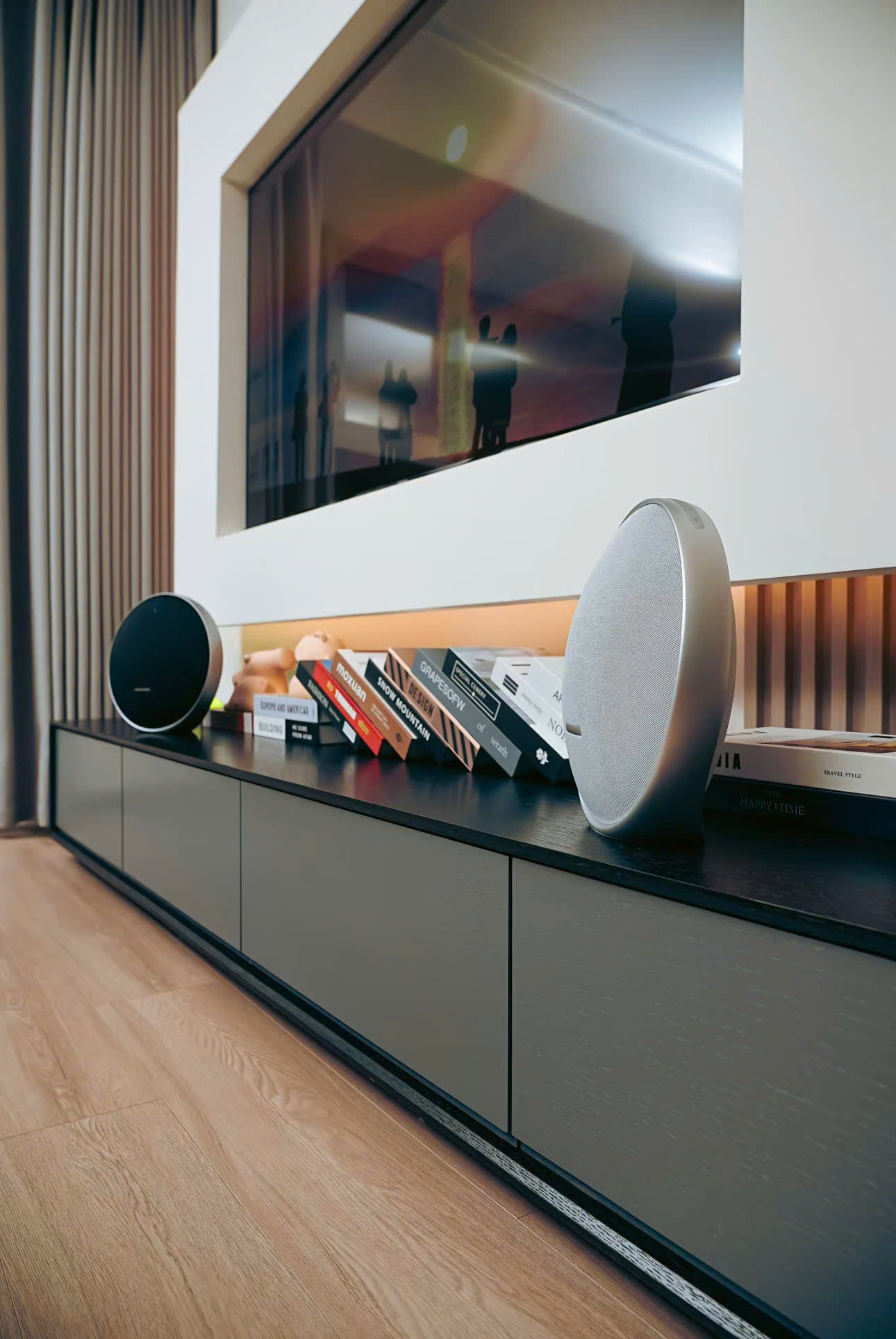 Loa Harman Kardon Onyx Studio 9